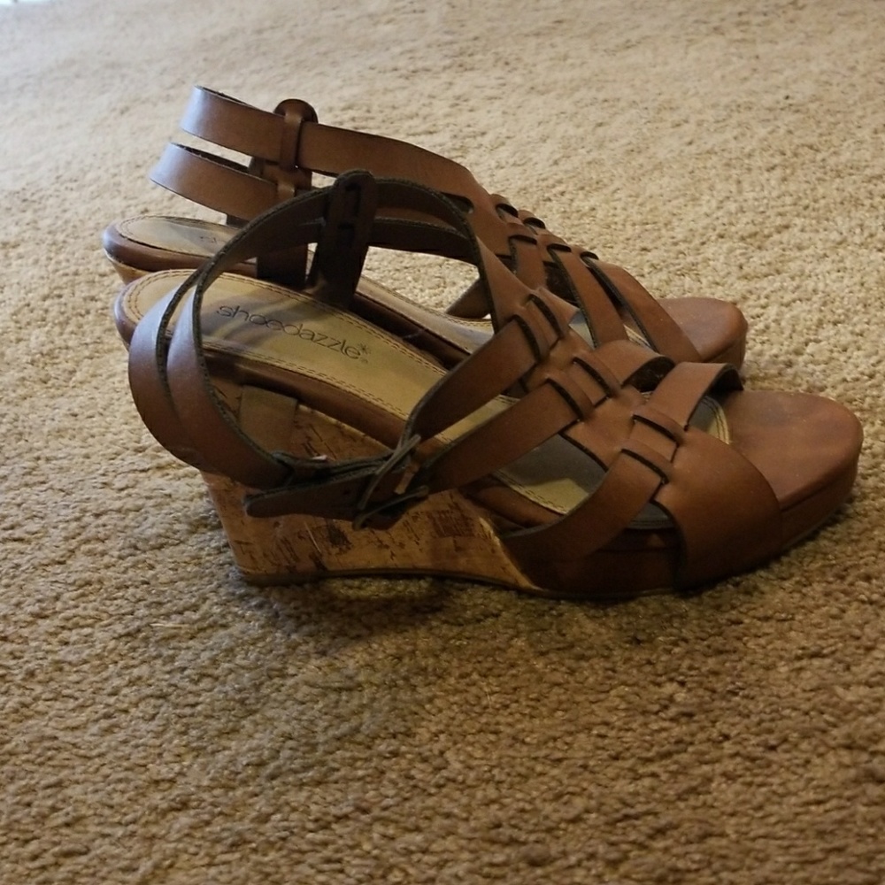 Sandles